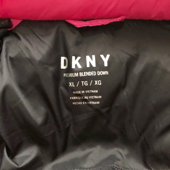 NWT DKNY Premium Down Blend Hooded Puffer Jacket Pink XL - Picture 11 of 15
